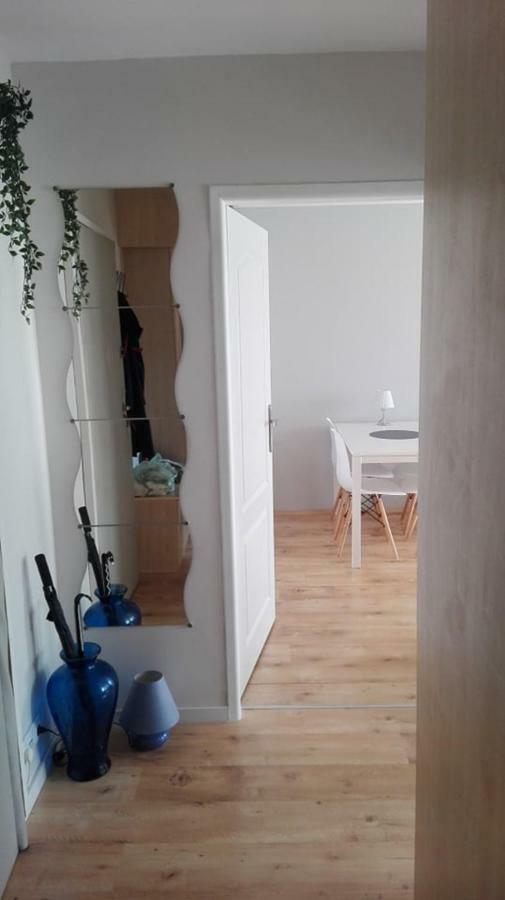 Powstancow Wielkopolskich 12 Poznań Buitenkant foto